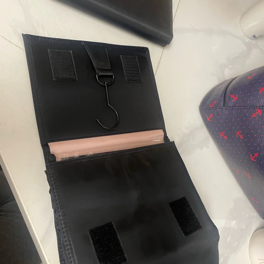 New Mary Kay Travel Roll-up bag
